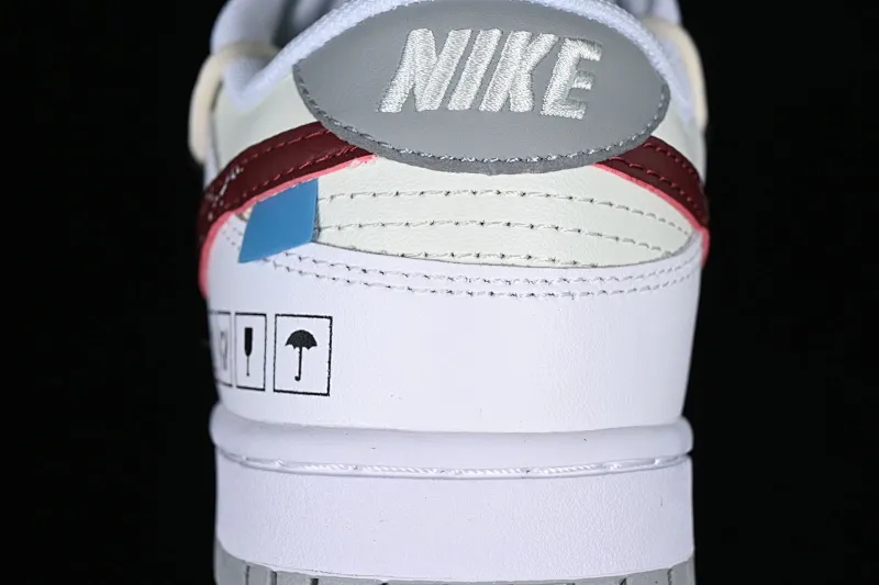 All Categories Nk SB Dunk Series Nk SB Dunk Low Low-top sneakers Nk Dunk Low Travel high-street style SB strappy low-top casual sneakers DH9765-102